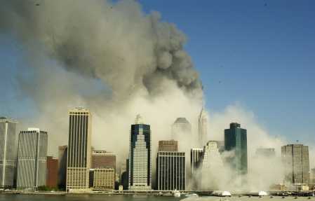 capt1000240709trade_center_explosions_xnyr207.jpg
